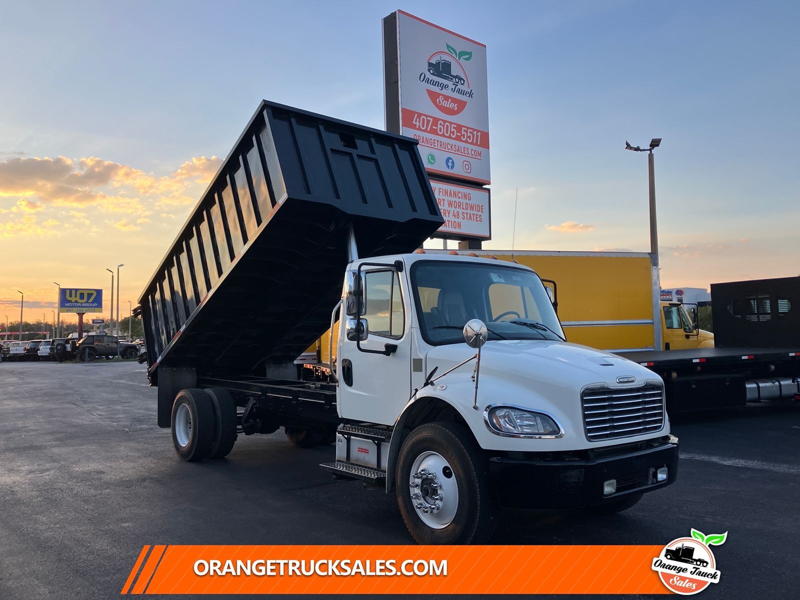 2020 FREIGHTLINER BUSINESS CLASS M2 106 in Orlando, FL