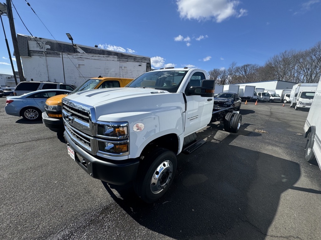 2024 CHEVROLET SILVERADO 5500MD in Riverside, NJ