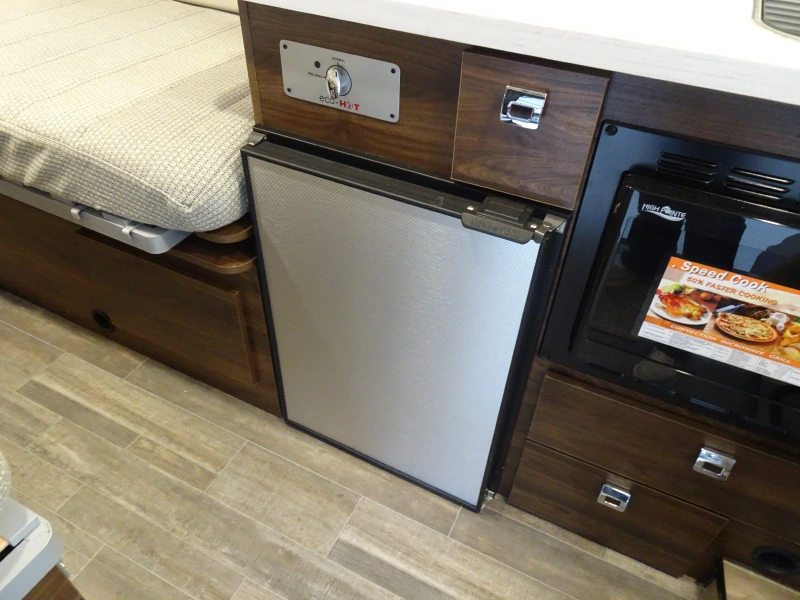 2025 WINNEBAGO TRAVATO 59K