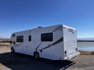 2020 WINNEBAGO MINNIE WINNIE 328QR