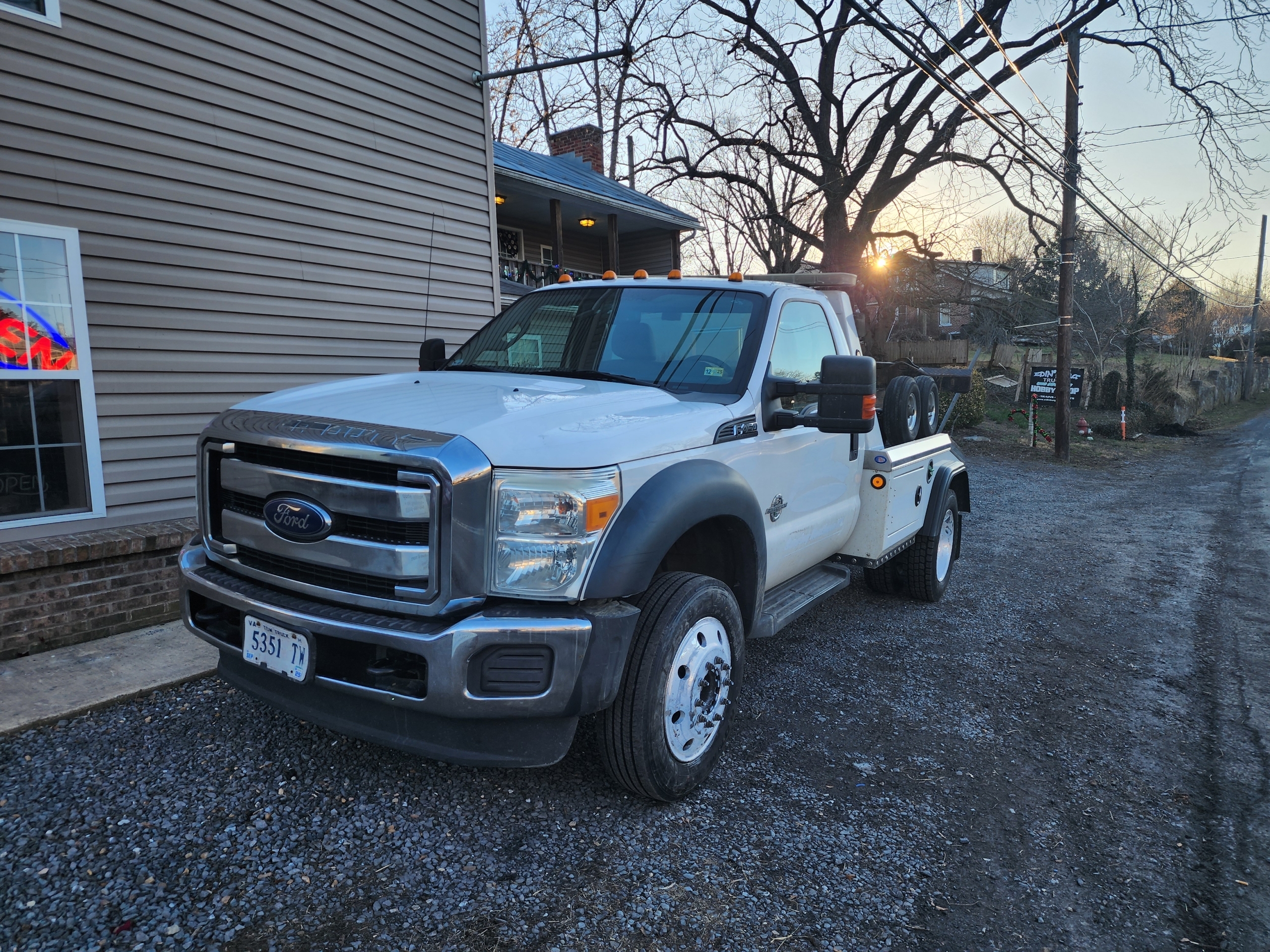 2015 FORD F550 in Edinburg, VA