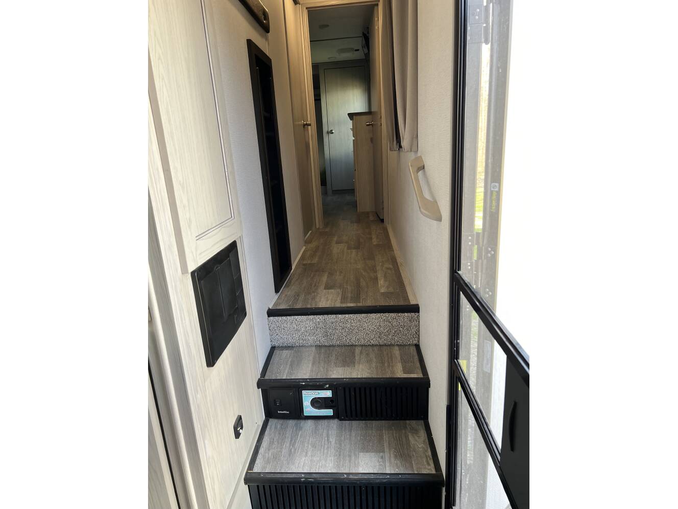 A photo of this 2020 Keystone MONTANA HIGH COUNTRY 385BR