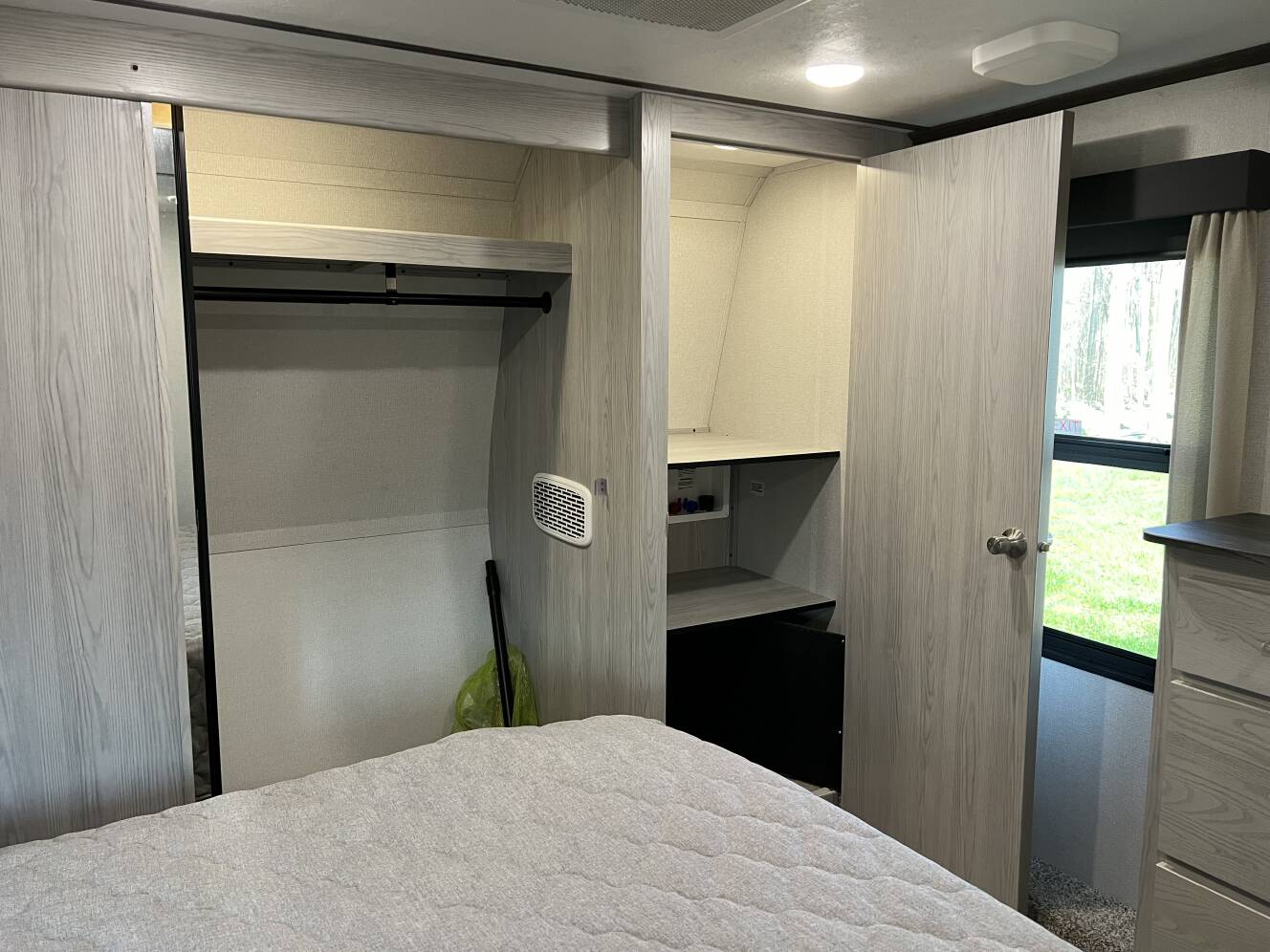 A photo of this 2020 Keystone MONTANA HIGH COUNTRY 385BR