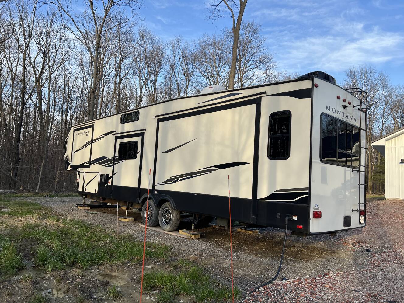 A photo of this 2020 Keystone MONTANA HIGH COUNTRY 385BR