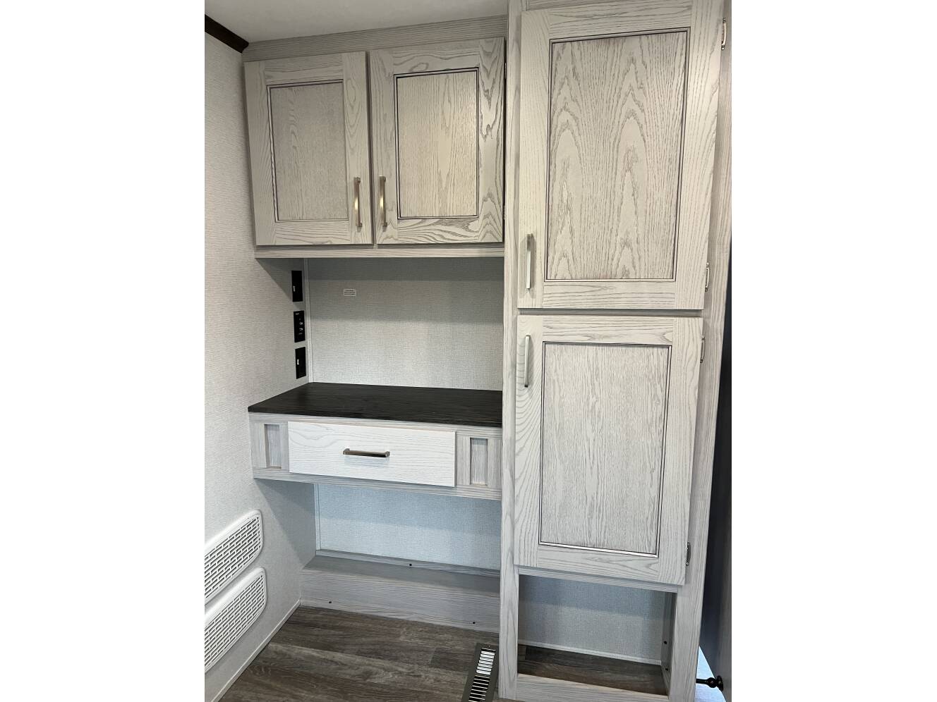 A photo of this 2020 Keystone MONTANA HIGH COUNTRY 385BR
