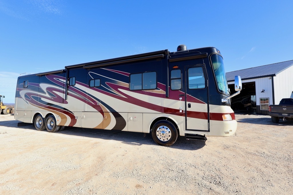 2011 Holiday Rambler ENDEAVOR 42PAQ in vestal NY
