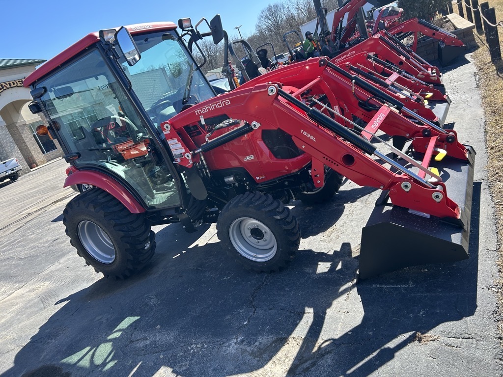 2026 MAHINDRA 1635 Cab in Joliet, IL