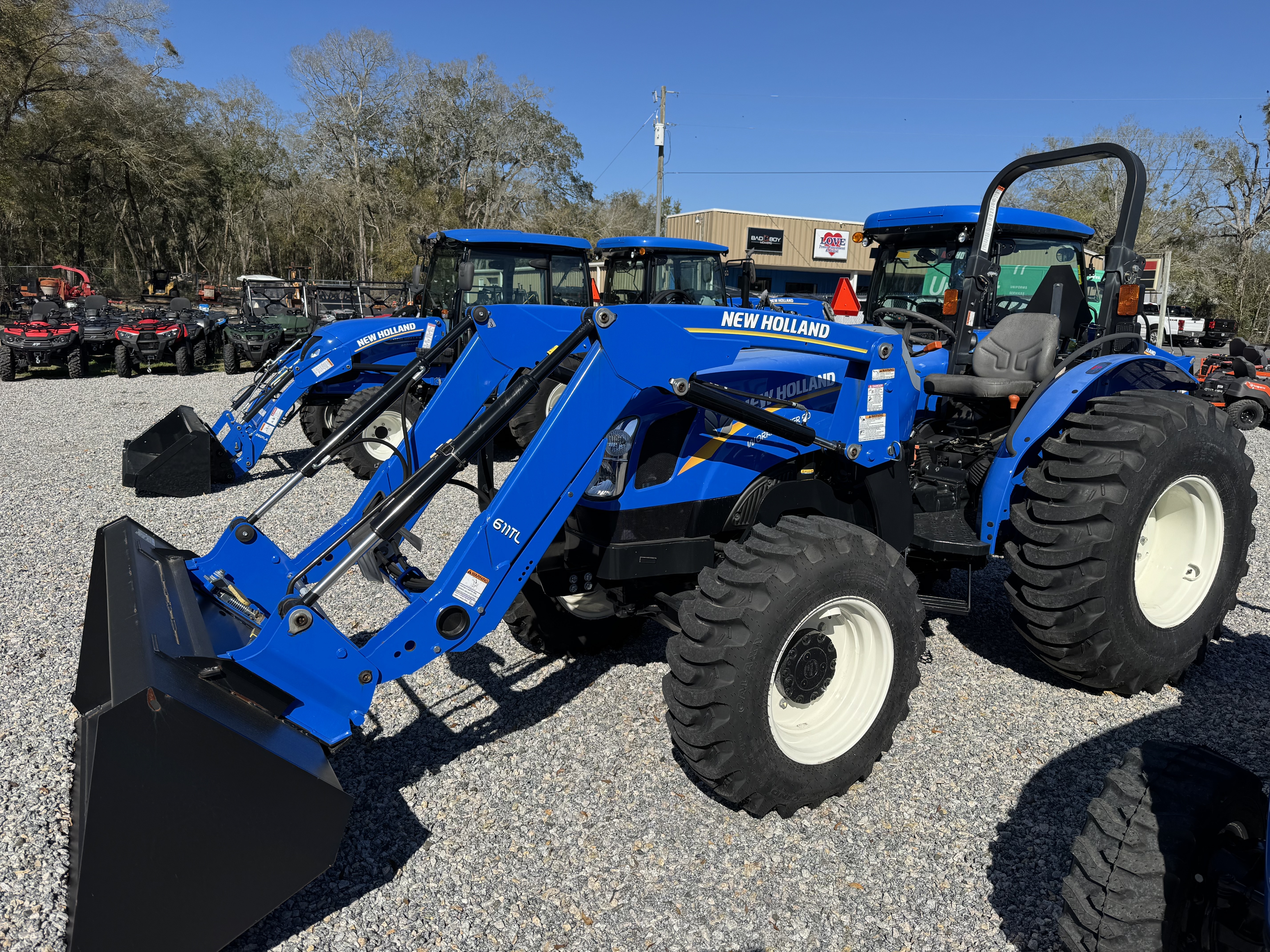 2023 NEW HOLLAND Workmaster 60 in Chiefland, FL