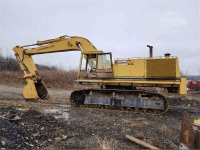 Caterpillar 245 Excavator