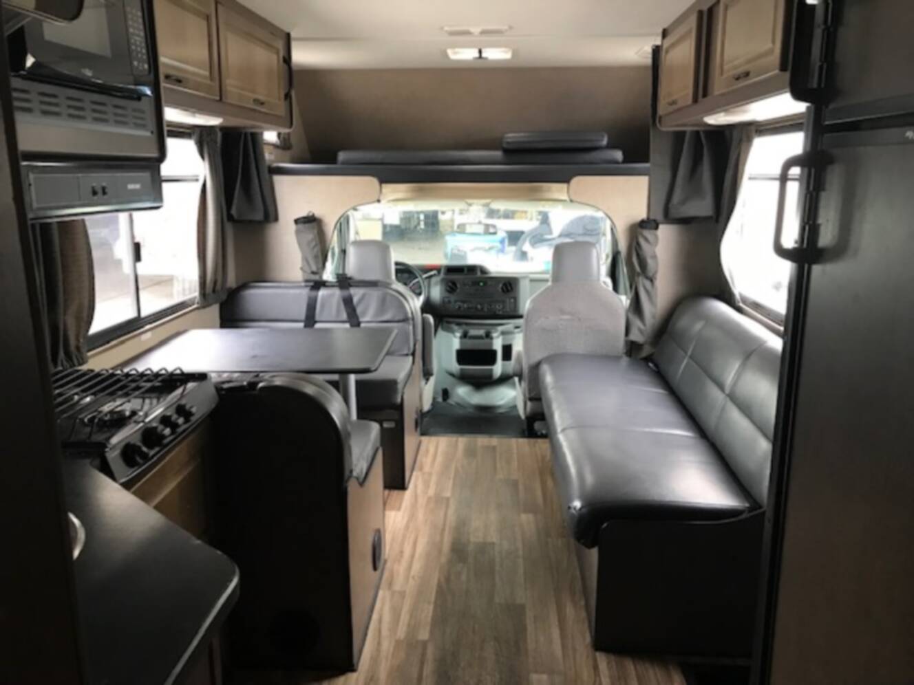 A photo of this 2020 Winnebago MINNIE WINNIE 28
