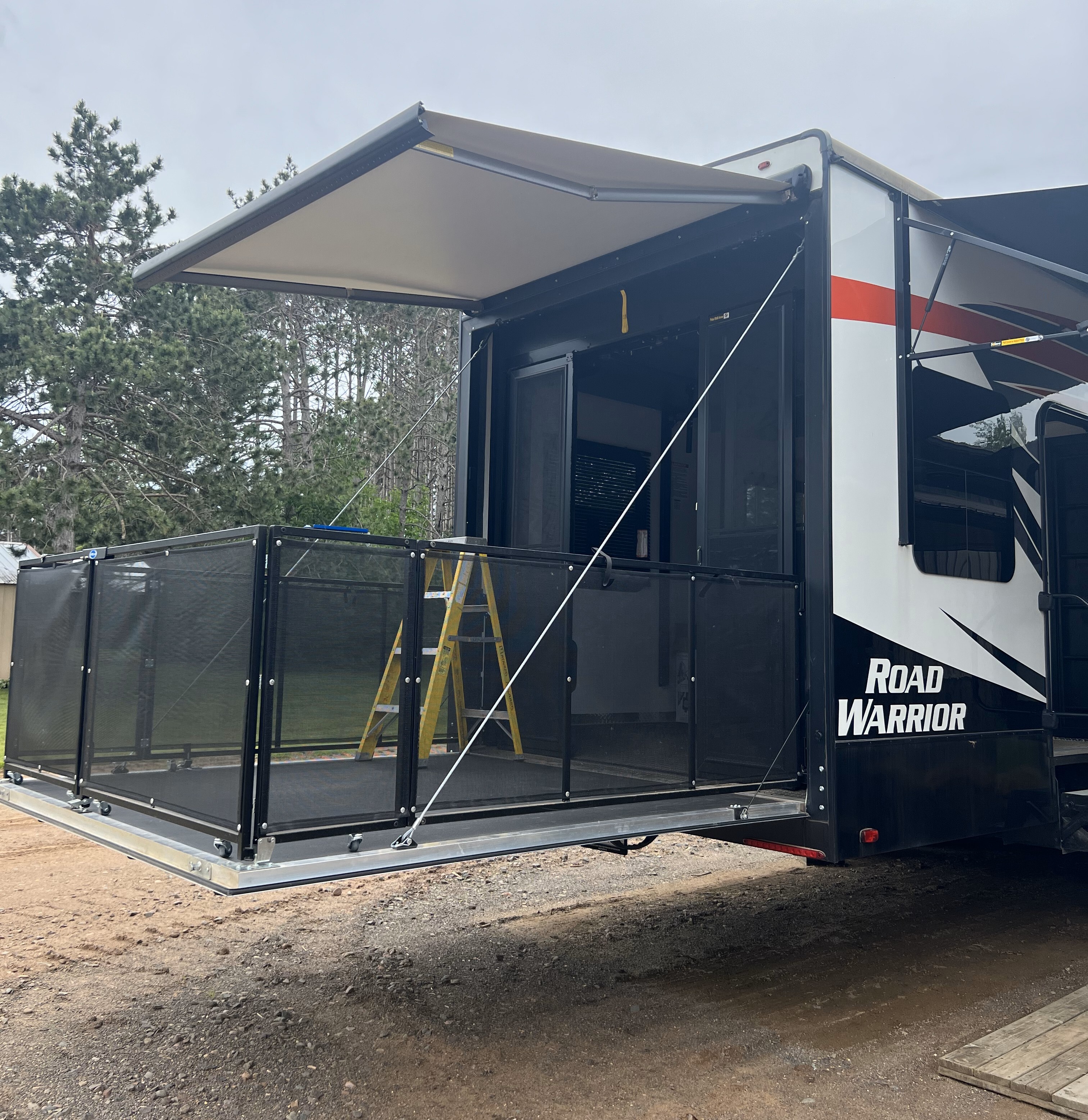 2021 Heartland ROAD WARRIOR 414RW in shoreview MN
