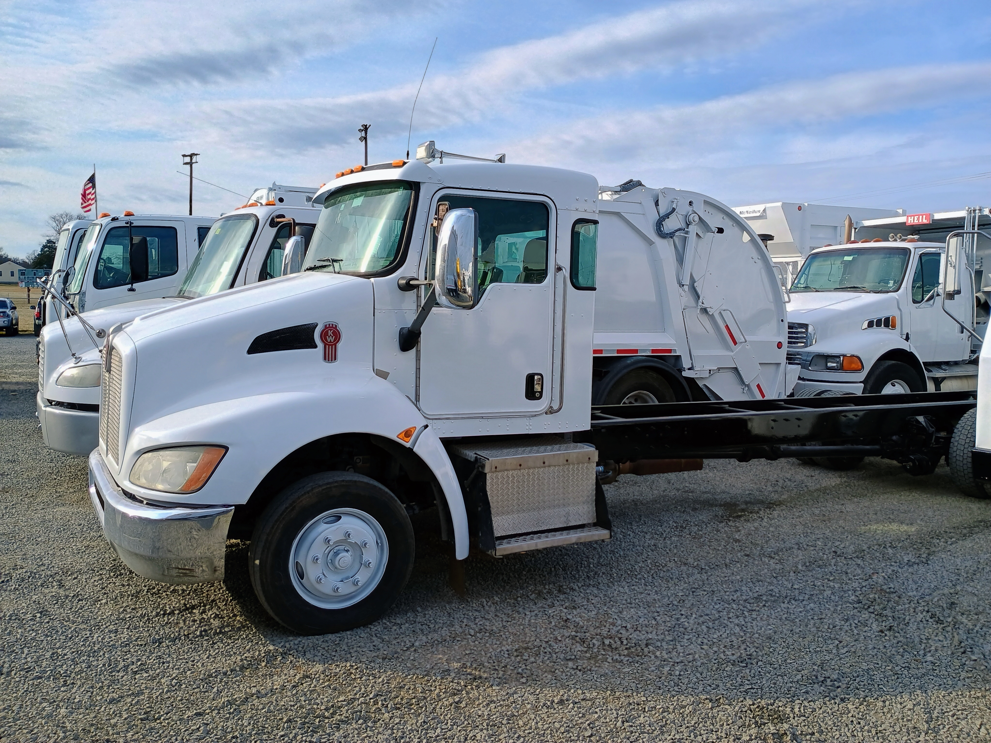 2010 KENWORTH T270 in Bealeton, VA