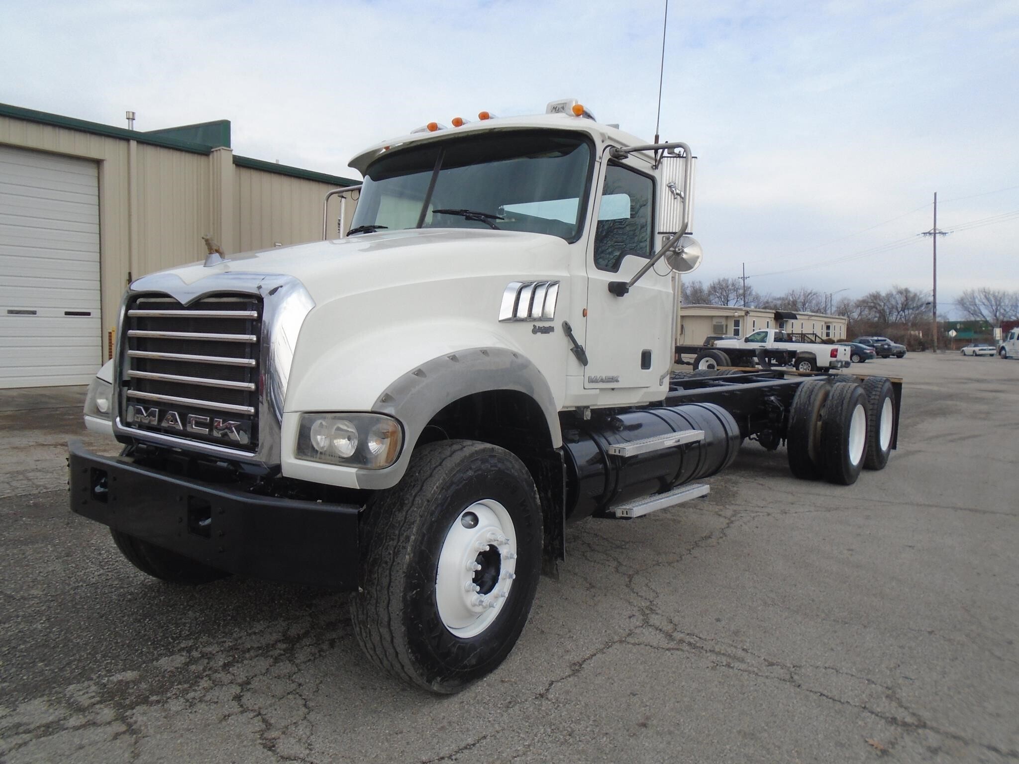 2012 MACK GRANITE GU713 in Kansas City, KS