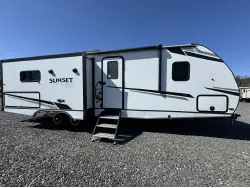2022 CROSSROADS SUNSET TRAIL SUPER LITE SS285CK