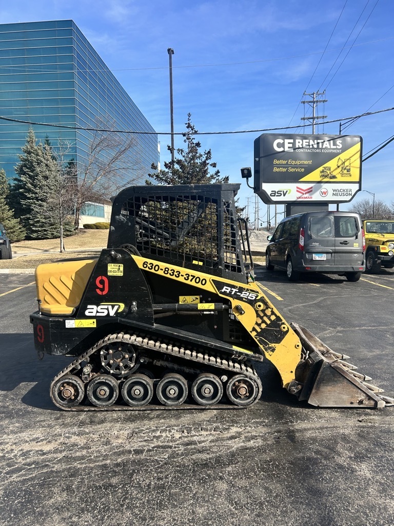 2019 ASV RT-25 in Elmhurst, IL