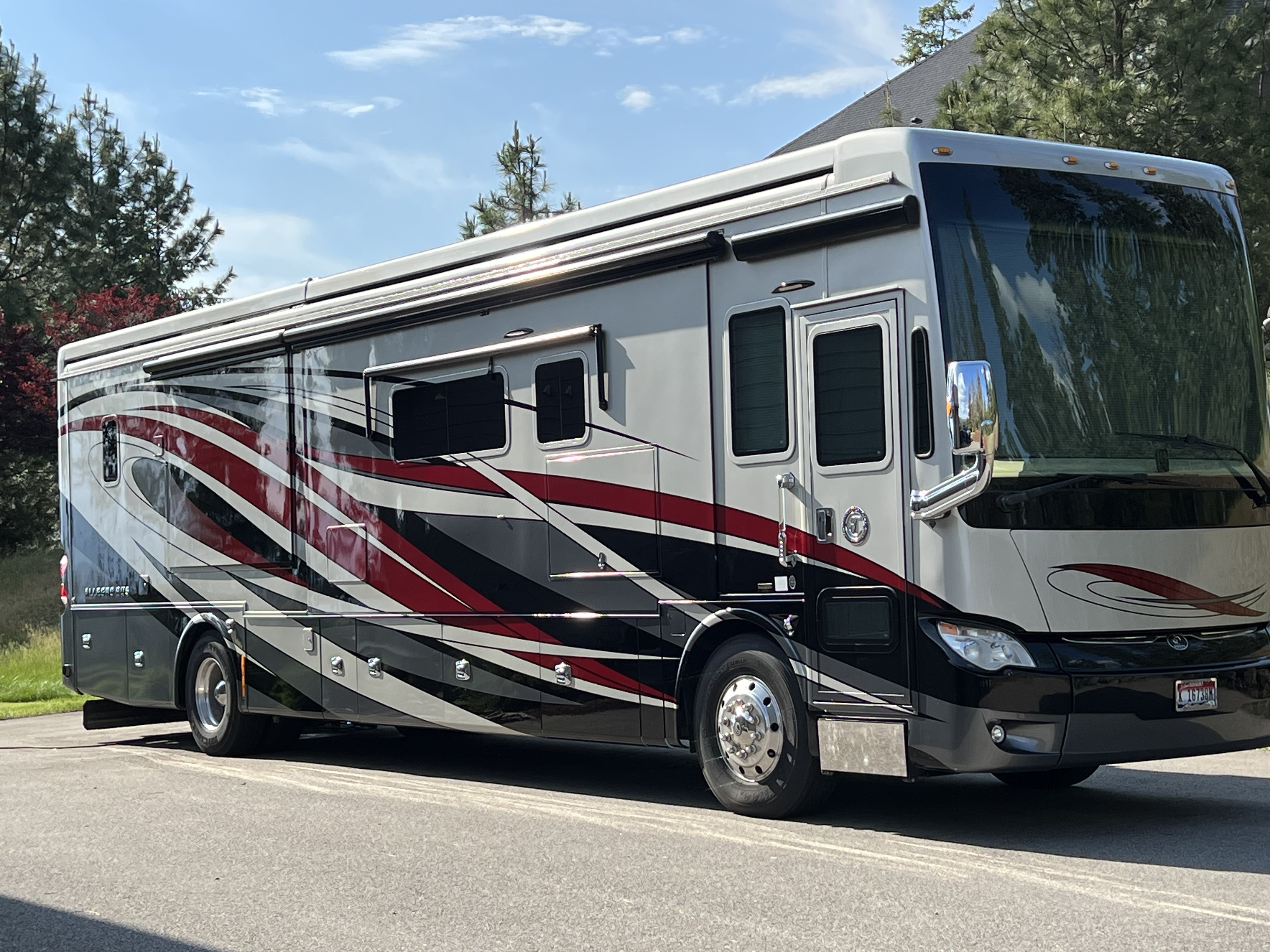 2017 Tiffin Motorhomes ALLEGRO BUS 40 SP in coeur d alene ID
