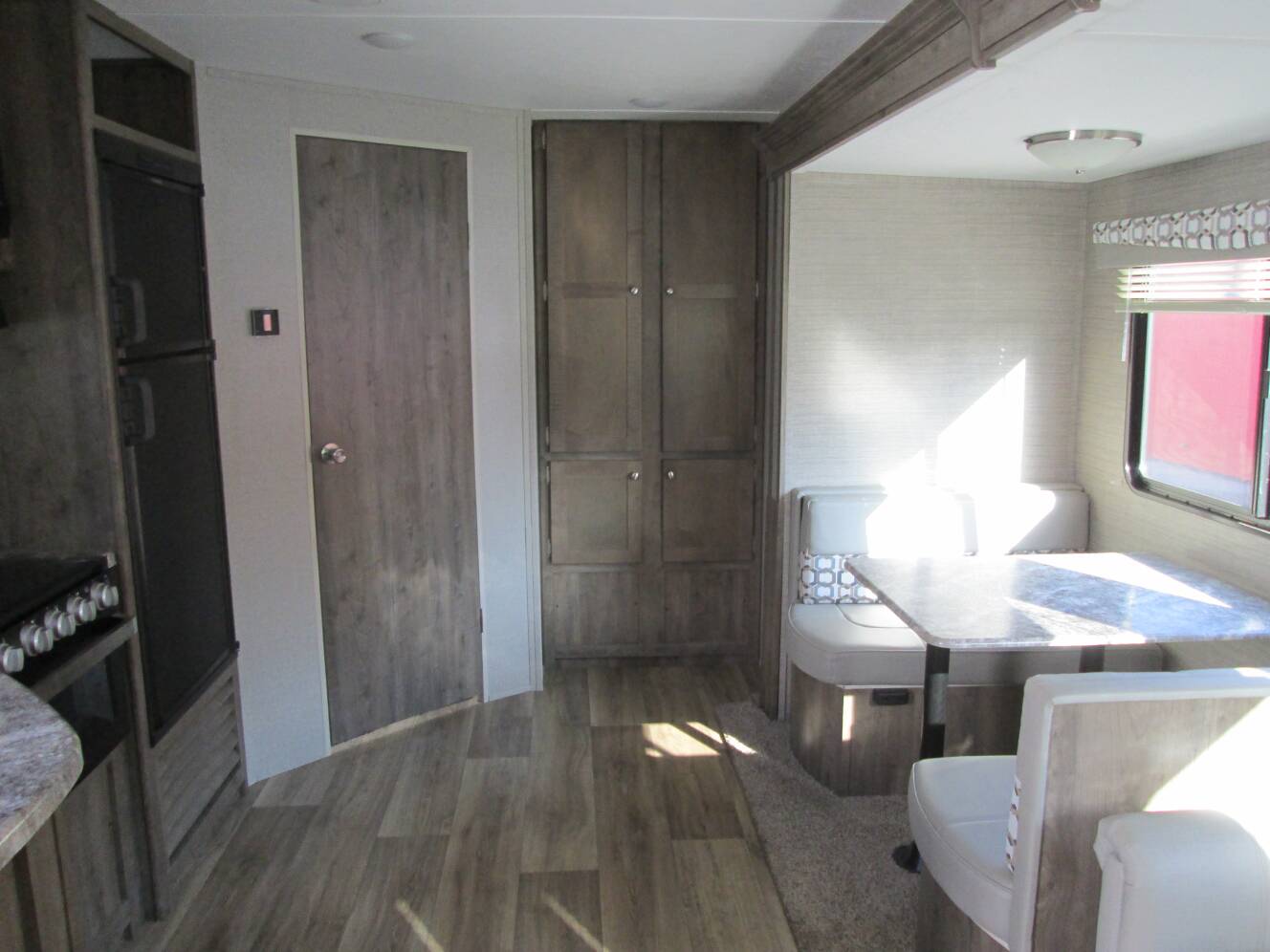 A photo of this 2019 Dutchmen ASPEN TRAIL M-2480RBS