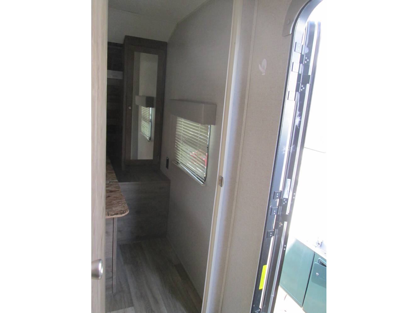 A photo of this 2019 Dutchmen ASPEN TRAIL M-2480RBS
