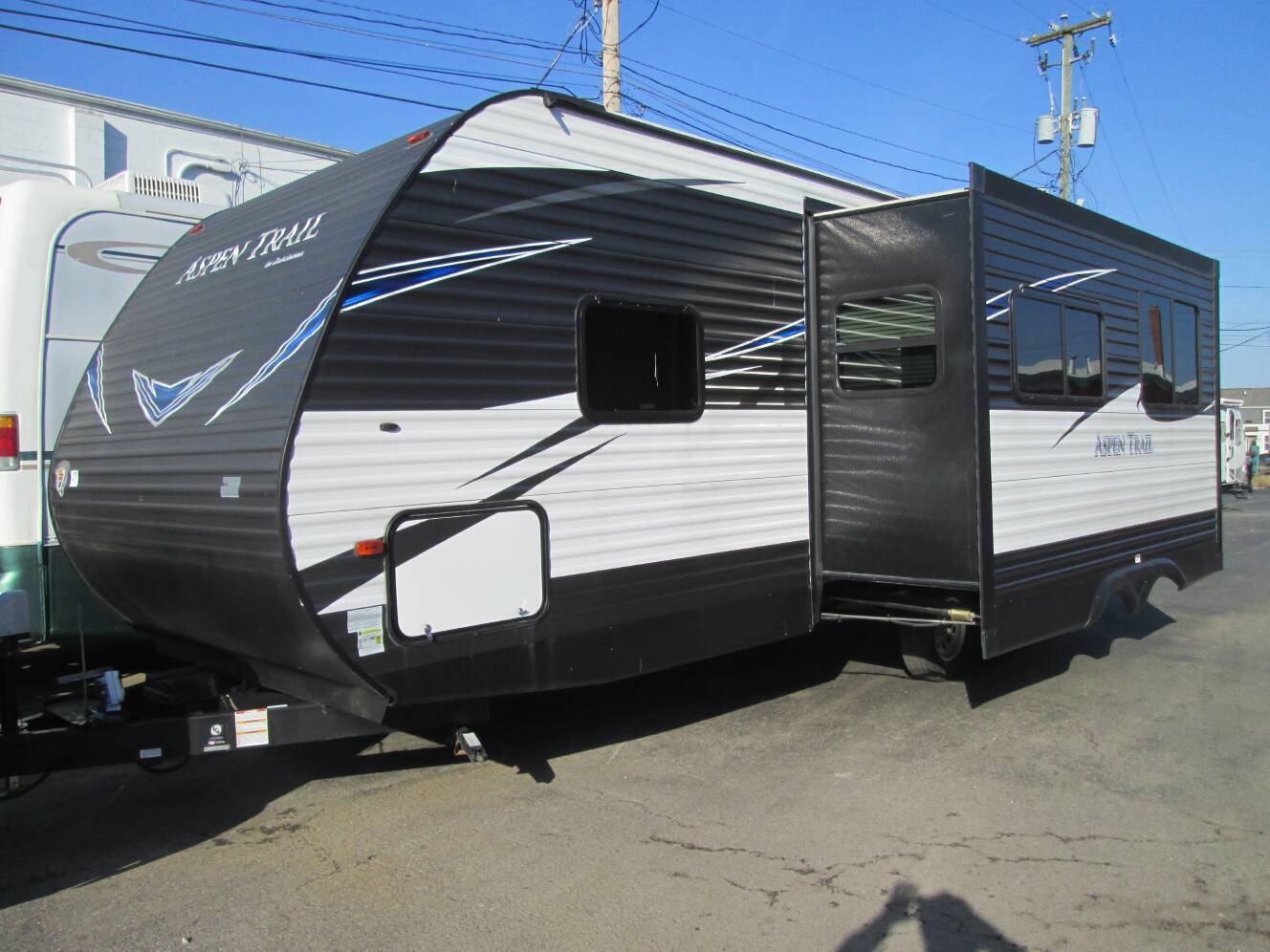 A photo of this 2019 Dutchmen ASPEN TRAIL M-2480RBS