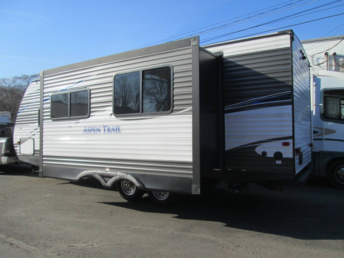 A photo of this 2019 Dutchmen ASPEN TRAIL M-2480RBS