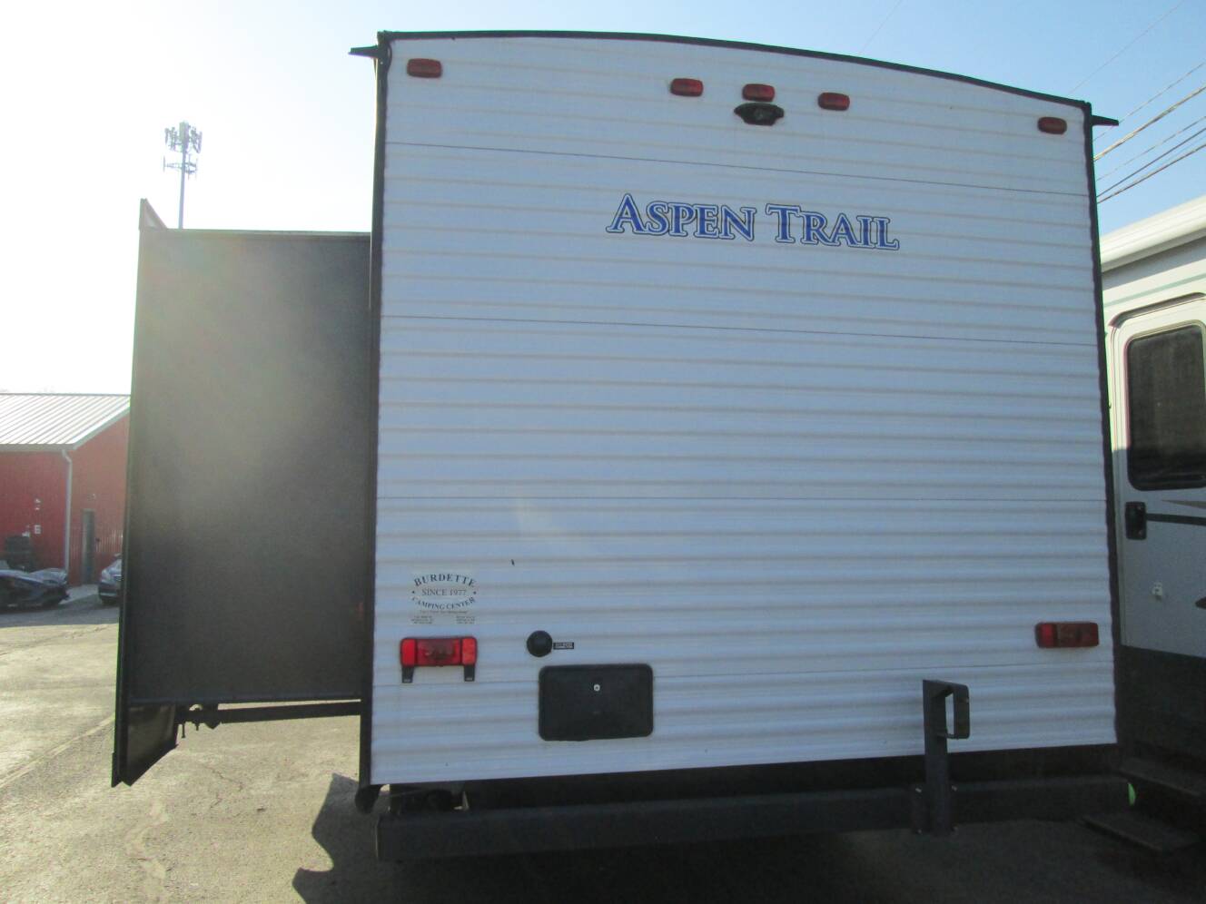 A photo of this 2019 Dutchmen ASPEN TRAIL M-2480RBS