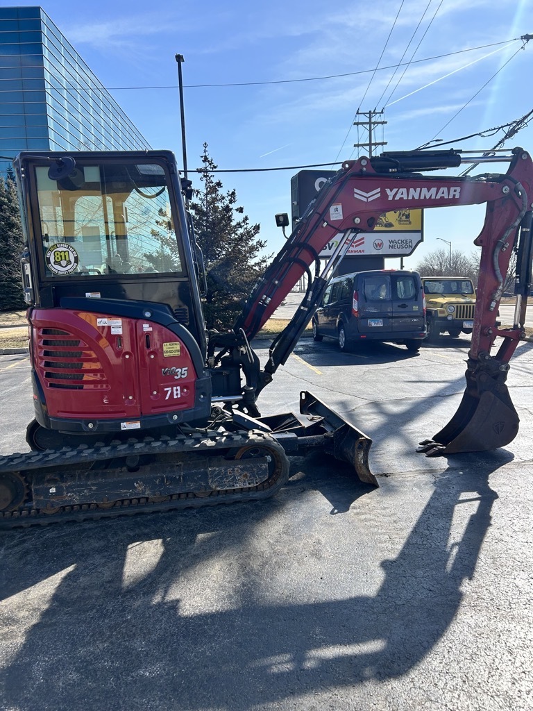 2022 YANMAR VIO35-6A in Elmhurst, IL