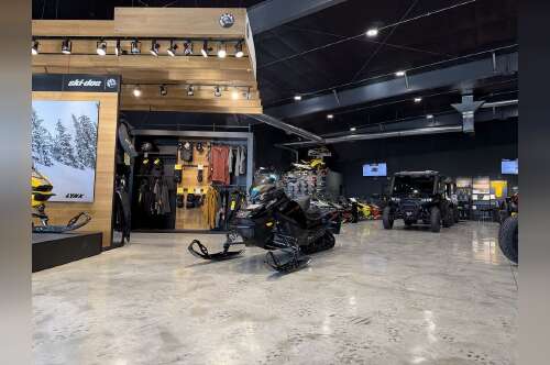 2023 Ski-Doo RenegadeĀ® XĀ® 850 E-TEC Ice Ripper XT 1.25_10.25 in. / in dickeyville WI