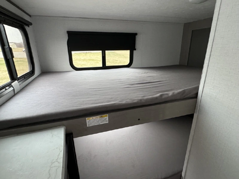2025 DUTCHMEN KODIAK ULTRA LITE 302BHSL