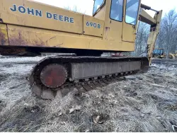 JOHN DEERE 690B