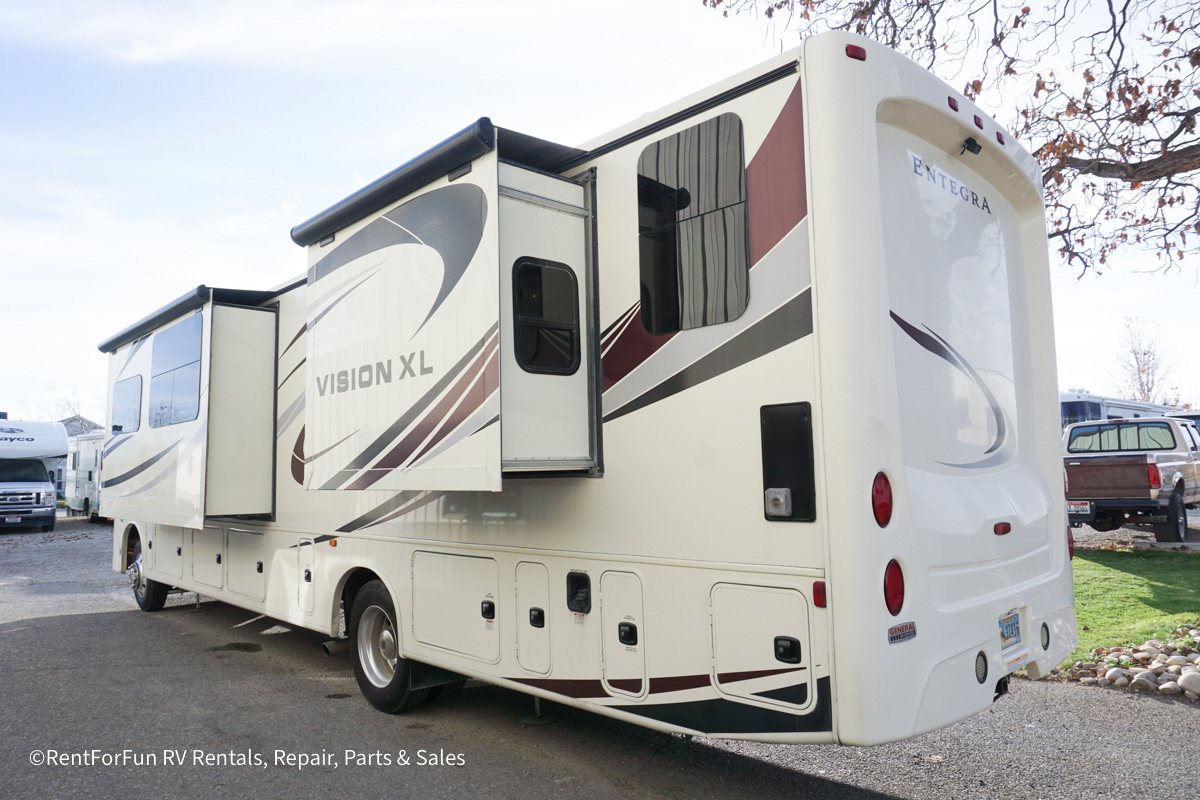 2020 Entegra Coach