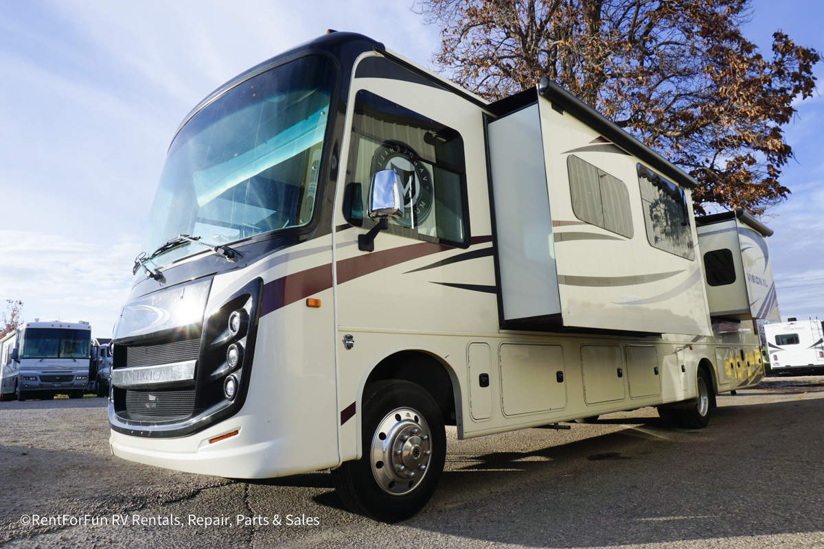 2020 Entegra Coach