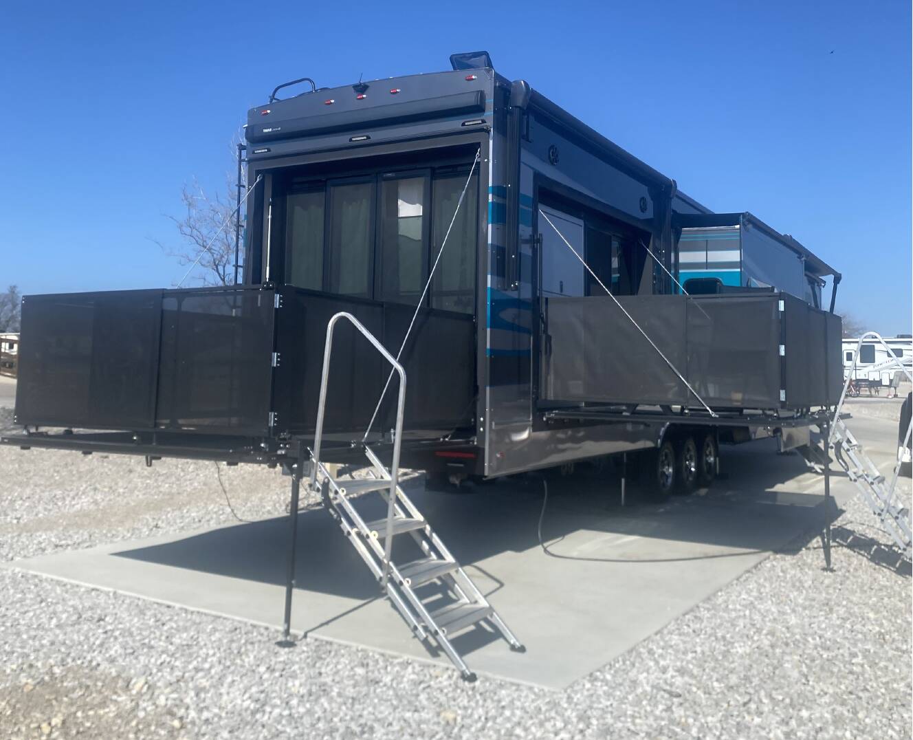 A photo of this 2023 Luxe TOY HAULER 47FB