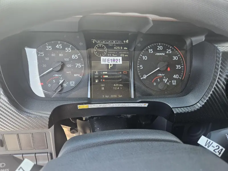2025 HINO L6
