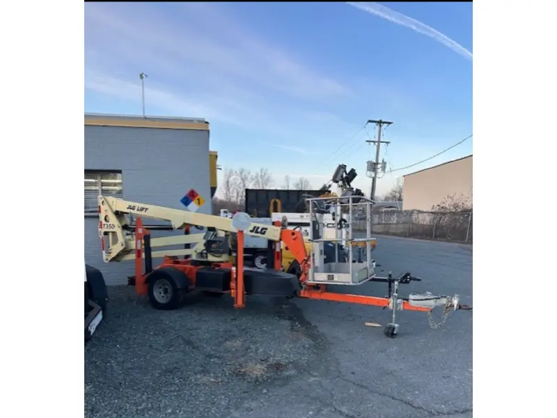 2020 JLG T350