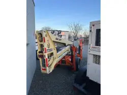 2020 JLG T350