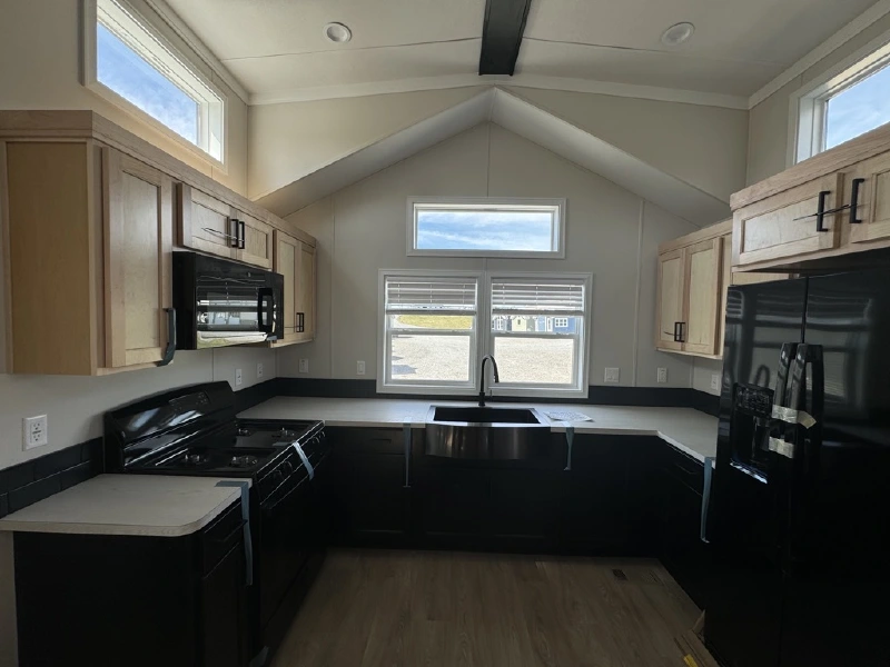 2025 ELEVATION PARK MODEL 5 SERIES 5-115