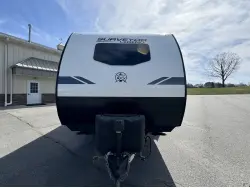 2022 FOREST RIVER SURVEYOR LEGEND 252RBLE