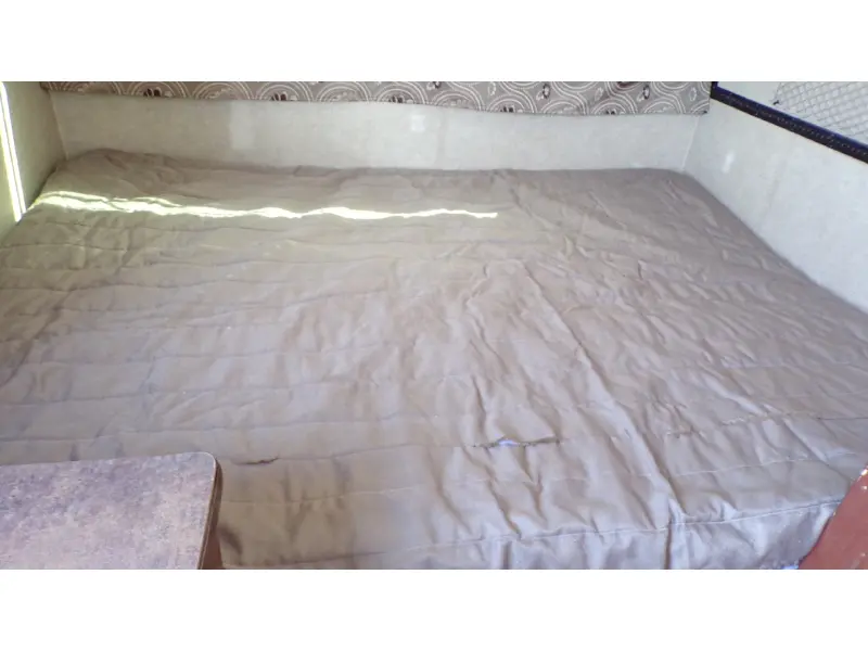 2015 FOREST RIVER ROCKWOOD A192HW