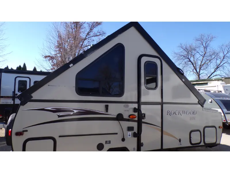2015 FOREST RIVER ROCKWOOD A192HW