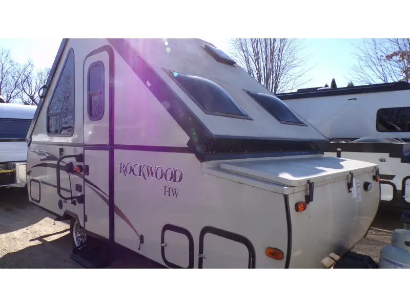 2015 FOREST RIVER ROCKWOOD A192HW