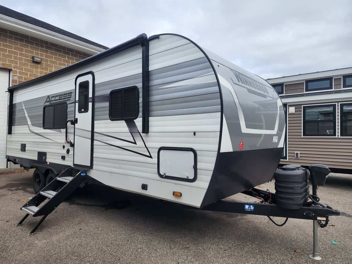 2025 Winnebago Access 25ML RV