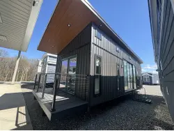 2025 ELEVATION PARK MODEL 7 SERIES 7-128