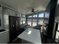 2025 ELEVATION PARK MODEL 7 SERIES 7-128