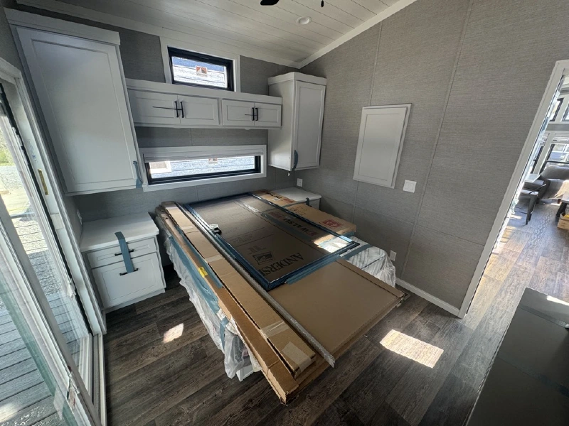 2025 ELEVATION PARK MODEL 7 SERIES 7-128