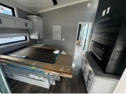 2025 ELEVATION PARK MODEL 7 SERIES 7-128