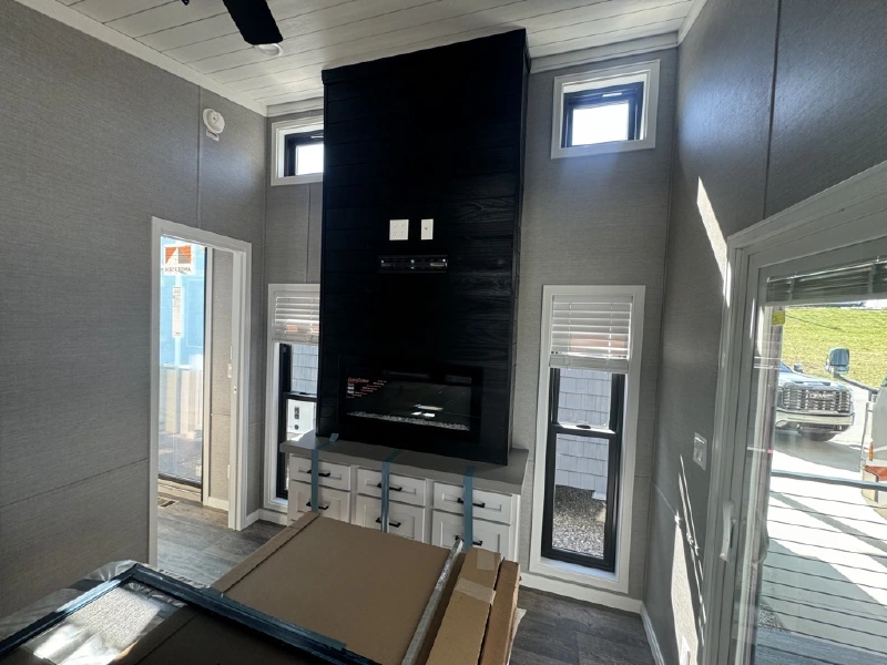 2025 ELEVATION PARK MODEL 7 SERIES 7-128