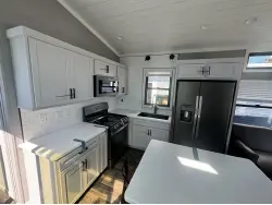 2025 ELEVATION PARK MODEL 7 SERIES 7-128