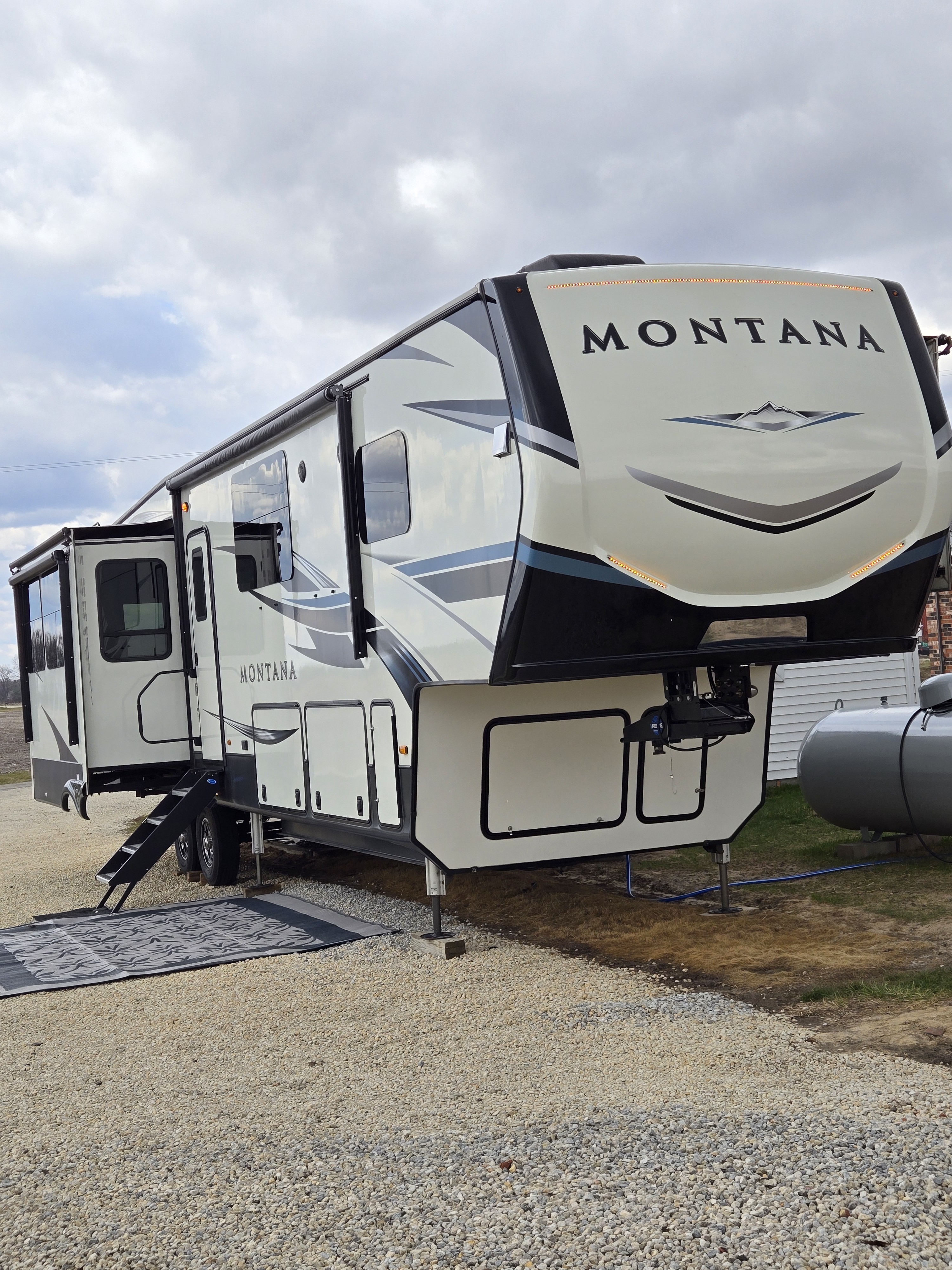Keystone Montana RVs For Sale near Bull Valley, IL - RV Trader
