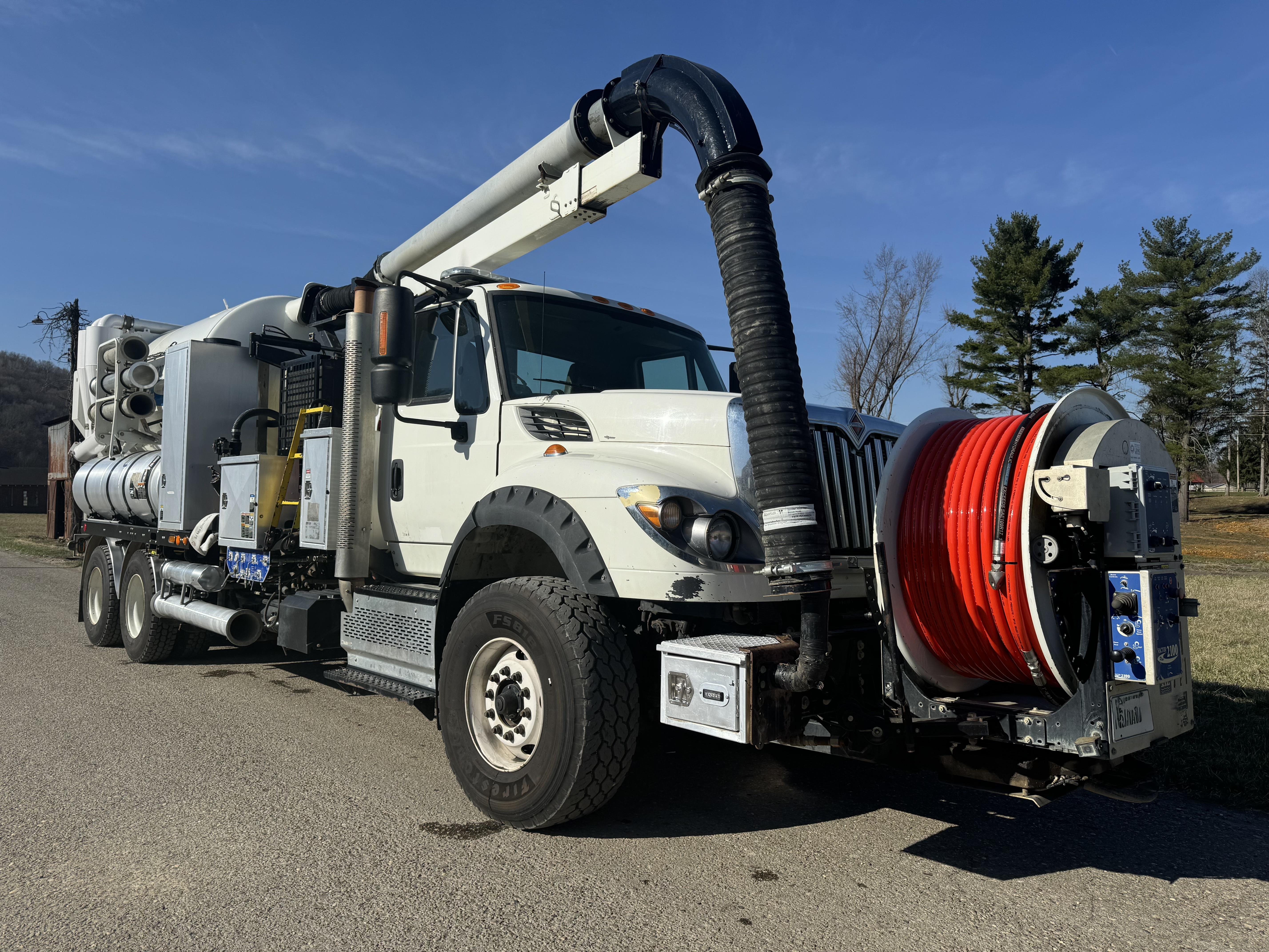 2015 VACTOR (TRUCK) 2112 PLUS in Arlington, VT