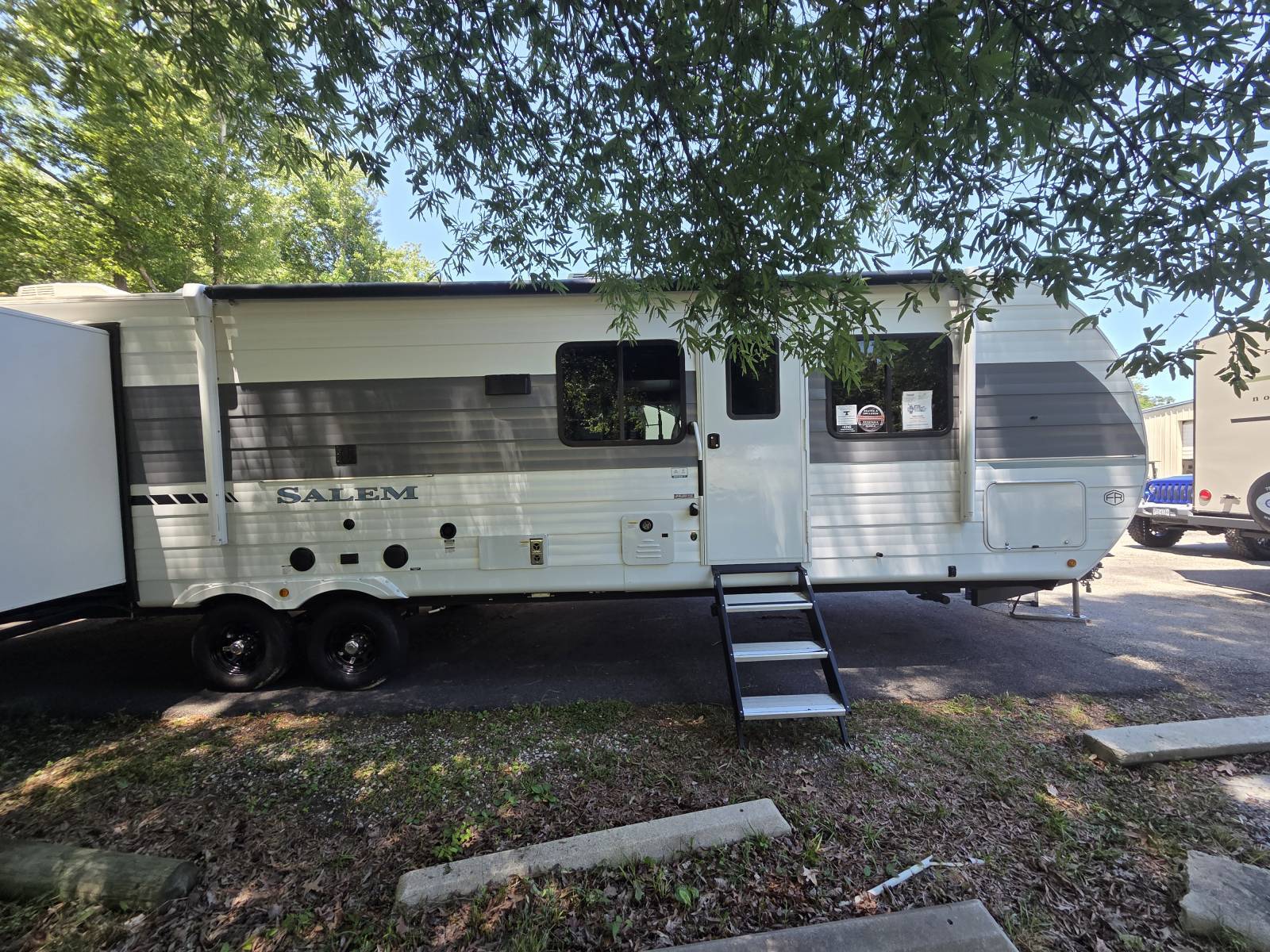 2025 Forest River Salem 31KQBTS in carrollton VA